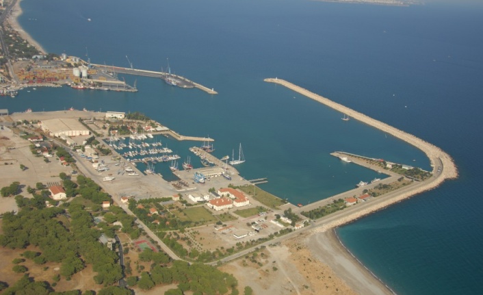 Antalya Limanı’nın işletme süresinin uzatılmasına karşı çıkıyorlar