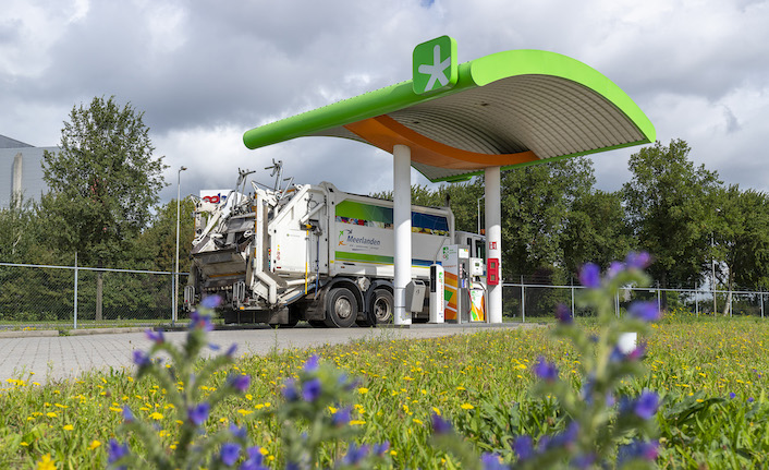 DKV, alternatifli yakıt ağını yeni iş birliği ile 19 bin 500'e çıkardı